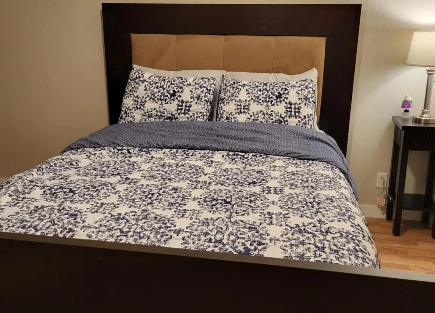 Homestay Cozy Private Rooms In Suite Edmonton